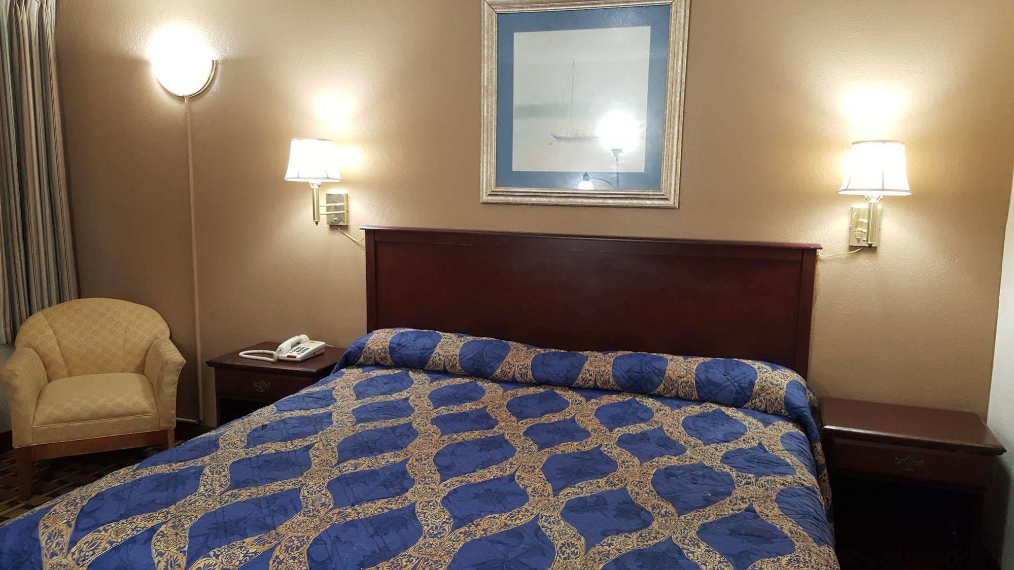 Red Carpet Inn 金斯顿 外观 照片