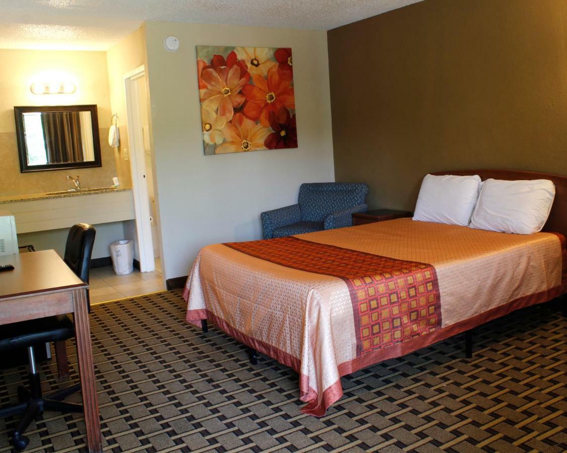 Red Carpet Inn 金斯顿 外观 照片
